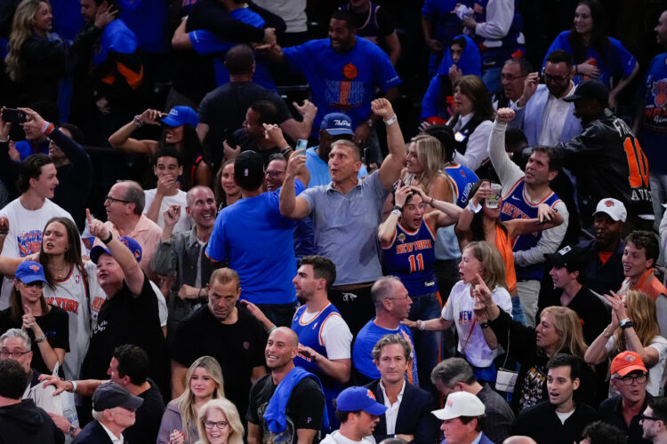 Knicks-Spurs Game 4 now part of moments history